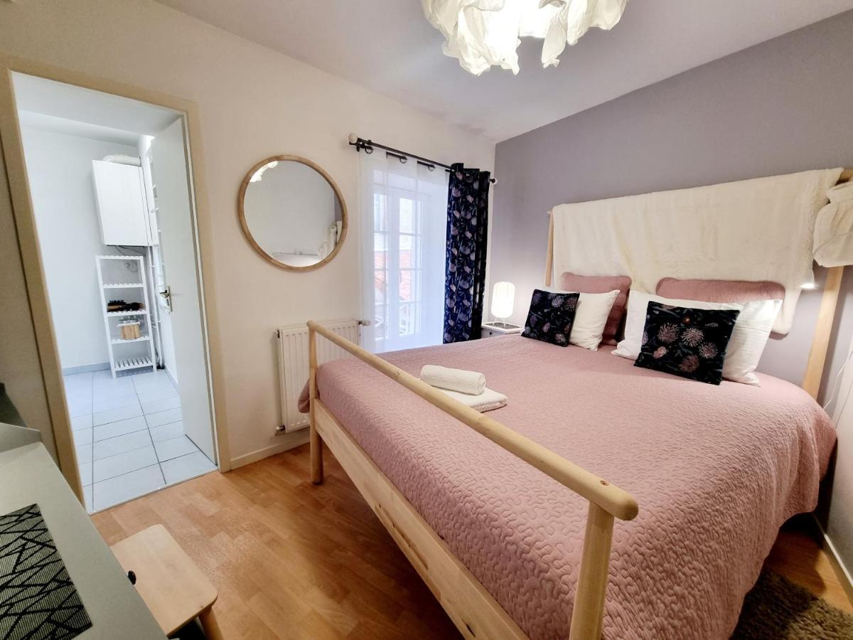 Coquette Maison De Ville Calme Avec Patio Angoulême Dış mekan fotoğraf